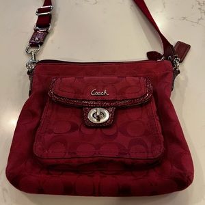 Vintage Coach, Crossbody, Deep Red